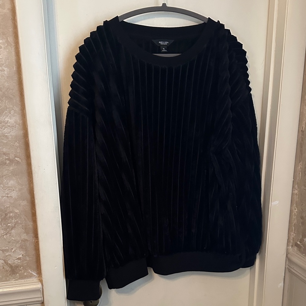 Simply Vera Vera Wang Black Faux Fur Top Size XL NWOT